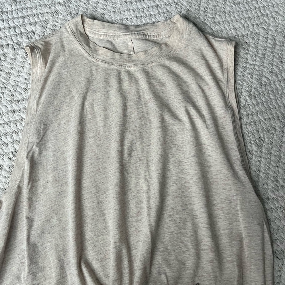 Lululemon Cropped Tank - Picture 2 of 5